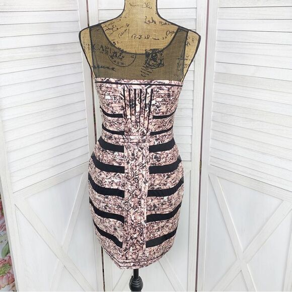 BCBGMaxAzria Brenda Bandage Dress Patterned Black Pink 4 Sleeveless Sheer Top - Picture 1 of 14